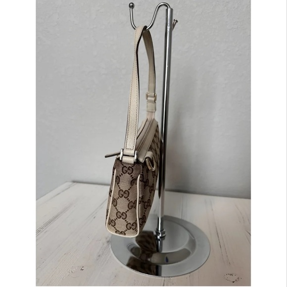 GUCCI Leather Handbag - Picture 5 of 10